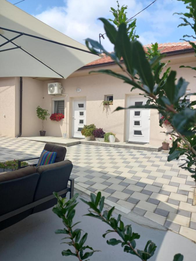 Leda Apartmani Smederevo Exterior photo